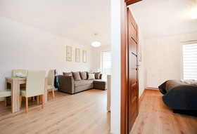 Golden Sun Apartments-Solny