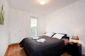 Golden Sun Apartments-Solny