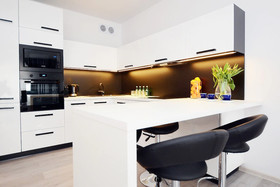 Golden Sun Apartments-Solny