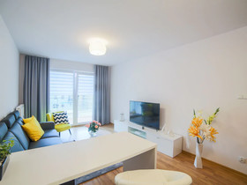 Golden Sun Apartments-Solny