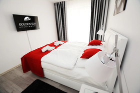 Golden Sun Apartments-Solny