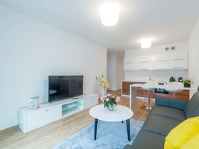 Golden Sun Apartments-Solny