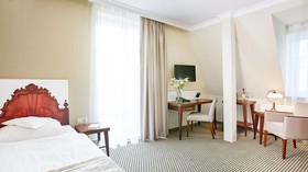 Jantar Hotel & SPA