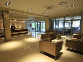 Royal Tulip Sand Hotel