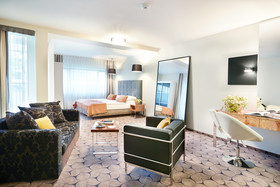 Royal Tulip Sand Hotel