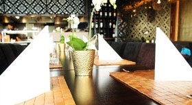 Bayjonn Hotel & Restaurant