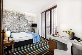Bayjonn Hotel & Restaurant