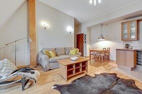 Dom & House - Apartments Monte Cassino City Center