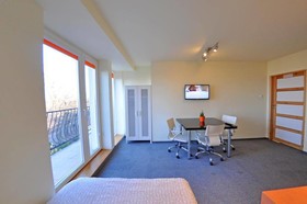 Hostel George