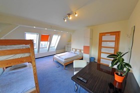Hostel George
