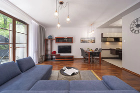 Little Home-Haga
