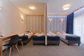 Molo B & B