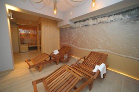 Molo B & B