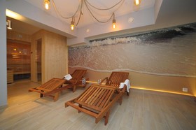 Molo B & B