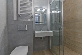 Molo B & B