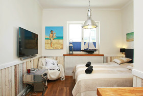 Sisters Lodge Hostel