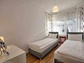 Sisters Lodge Hostel