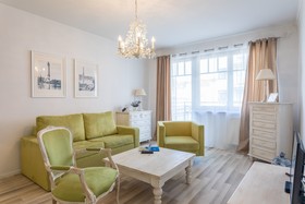Ambria Apartments V