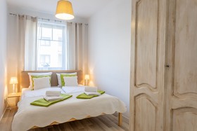 Ambria Apartments V