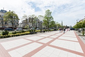 Trzy Korony Piastów by Renters