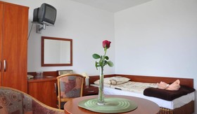 Plonia Hotel
