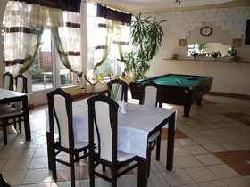 Plonia Hotel