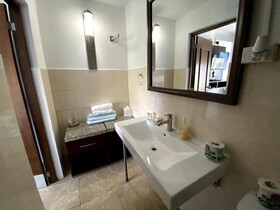 Mares Guesthouse