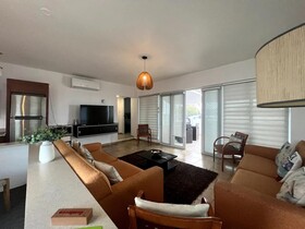 Mares Guesthouse