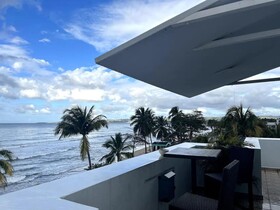 Mares Guesthouse
