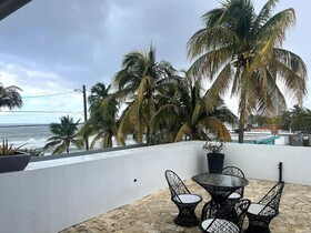 Mares Guesthouse