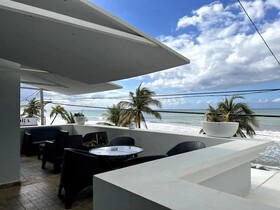 Mares Guesthouse