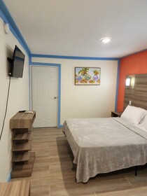Pit Stop Hostel