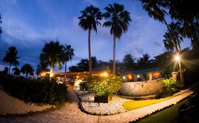 Villa Montana Beach Resort