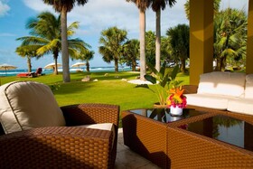 Villa Montana Beach Resort