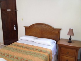 Arecibo Inn