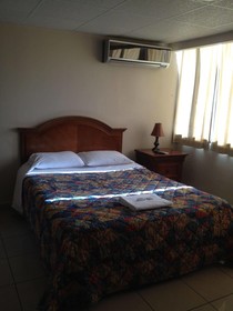 Arecibo Inn