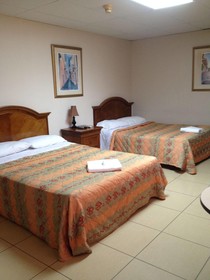 Arecibo Inn