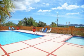 Vistas De La Bahia