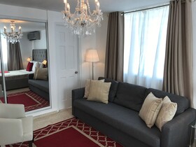 Edificio Chandelier