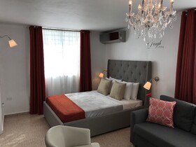 Edificio Chandelier
