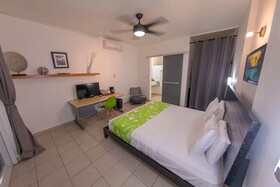 Casa Verde Hotel