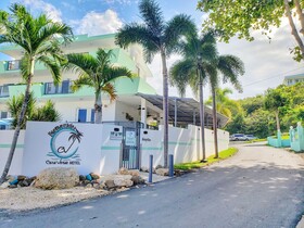 Casa Verde Hotel