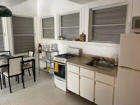 Tres Palmas Inn & Villas