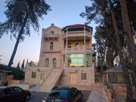 Alhambra Palace Hotel Suites and Resort