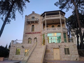 Alhambra Palace Hotel Suites and Resort
