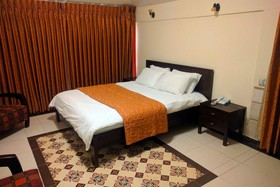 Alhambra Palace Hotel Suites and Resort