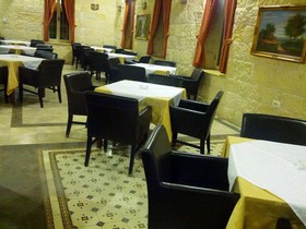 Alhambra Palace Hotel Suites and Resort