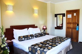 Royal Court Hotel