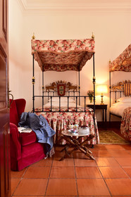 Pousada Castelo Estremoz - Historic Hotel