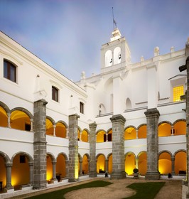 Convento do Espinheiro, Historic Hotel & Spa